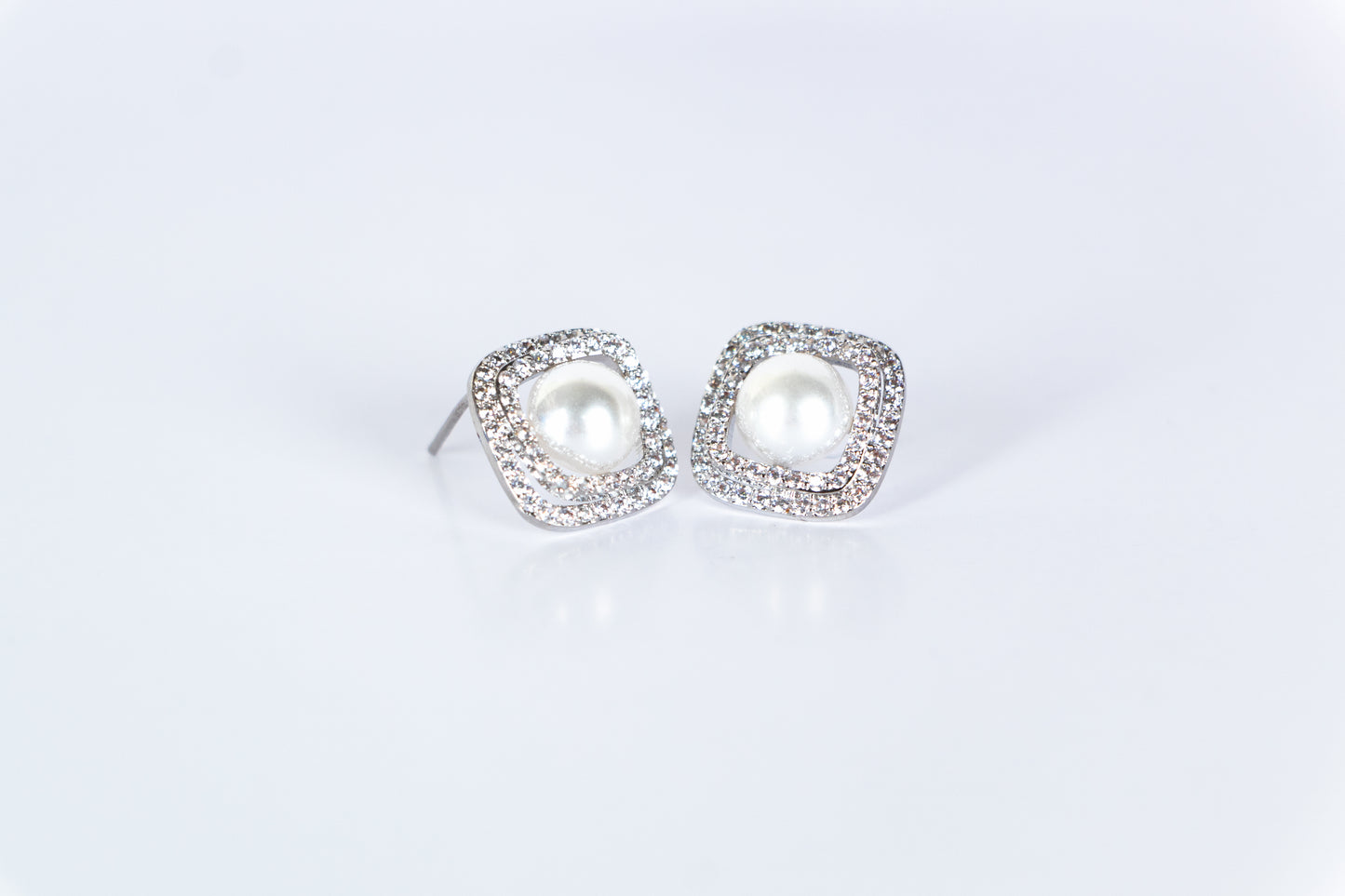 Elegant Pearl Prism Studs