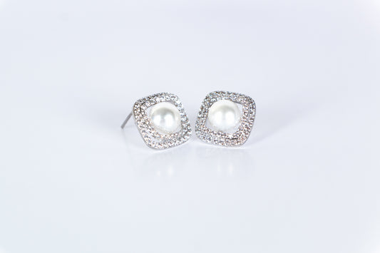 Elegant Pearl Prism Studs