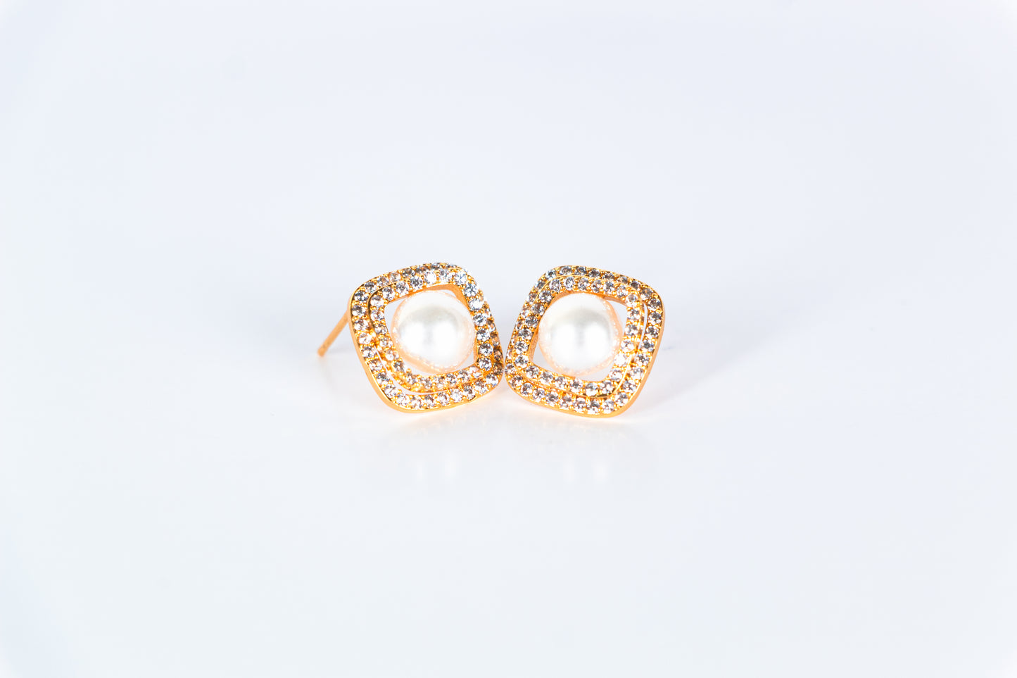 Elegant Pearl Prism Studs